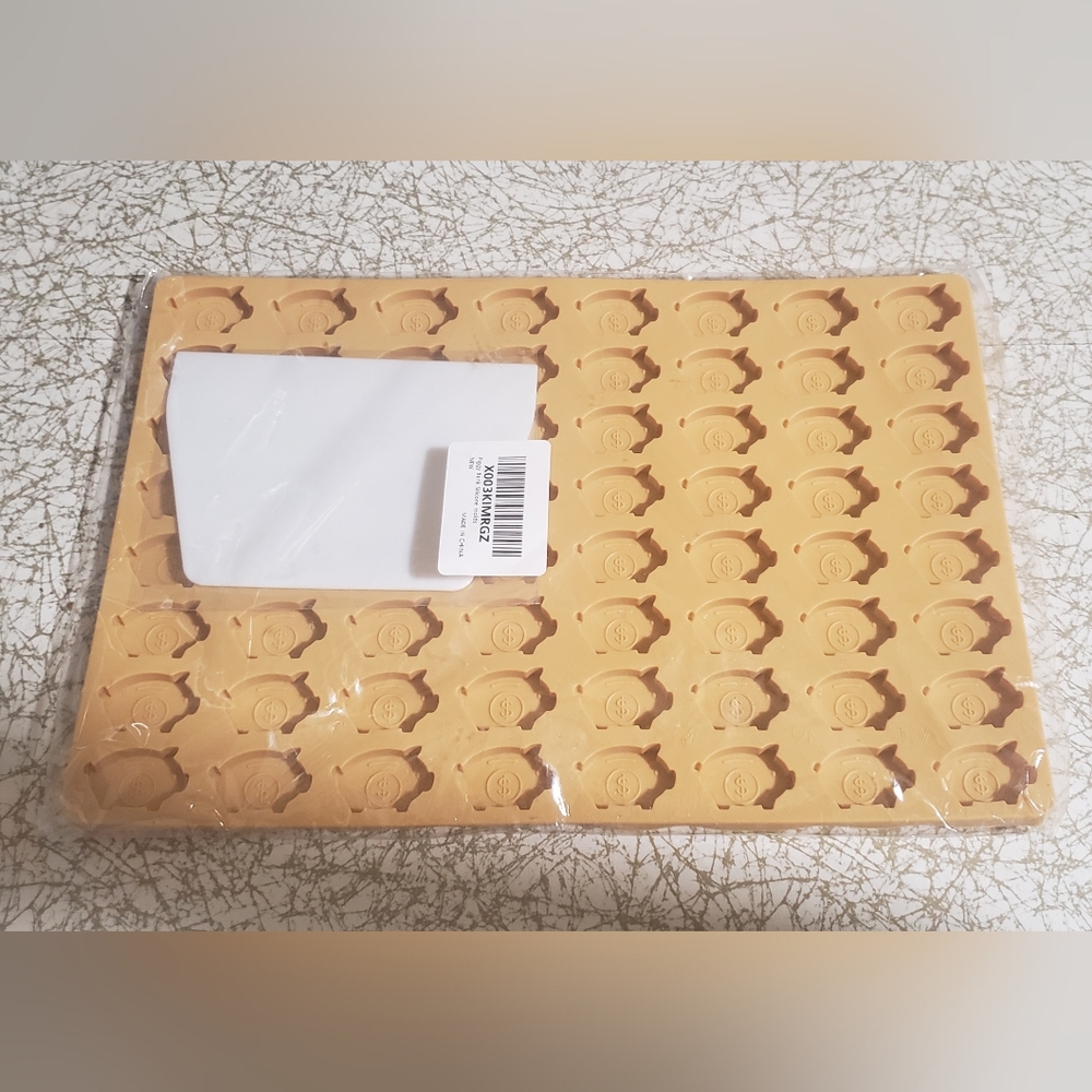 Dog Treat Silicone Mold NWT
